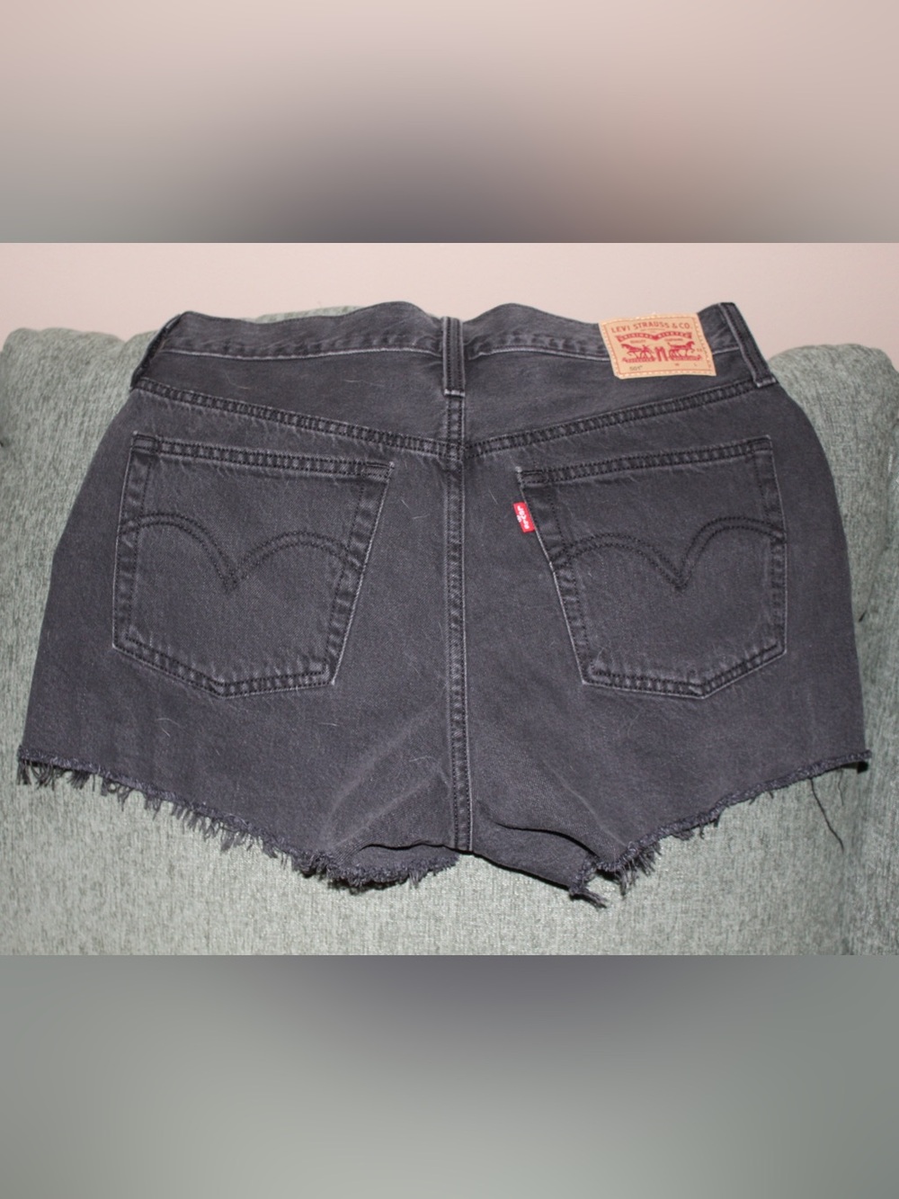 Levi's Black Women's 501 High-Rise Cutoff Denim Shorts - Picture 2 of 4
